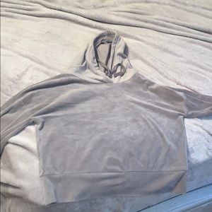 Really soft long sleeve grey crop top